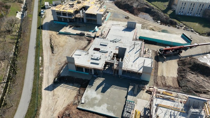 [GALERIA10]Építkezés 